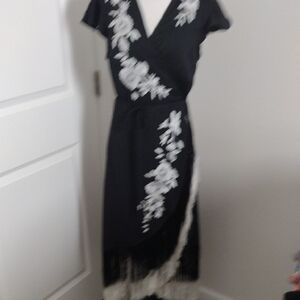 VENUS Asymmetrical Black and White Floral Dress